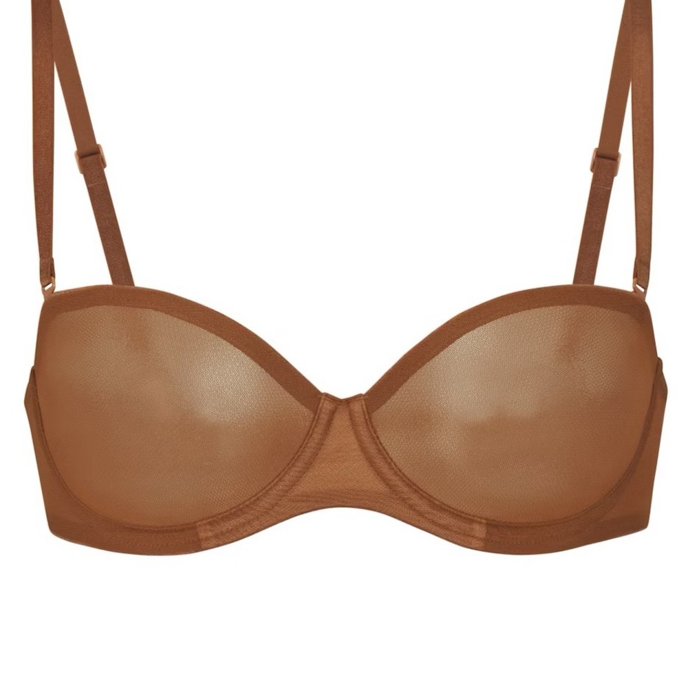 SKIMS NWT Strapless Bra